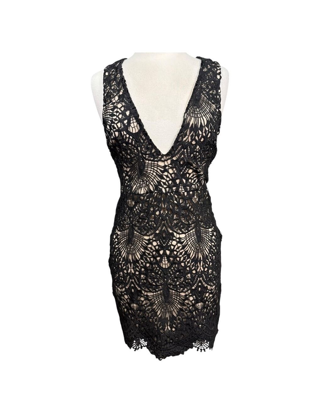 Lulus‎ Black Lace Overlay Nude Lined Sleeveless Mini Dress Size M